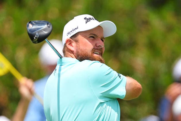 NEWTON SQUARE, PA - MAY 14: Shane Lowry of Ireland tees off at the first tee during round 1 of the 2026 PGA, Golf Herren Championship on May 14, 2026 at Aronimink Golf Club in Newtown Square, Pennsylvania. (Photo by Rich Graessle Icon Sportswire) GOLF: MAY 14 PGA PGA Championship EDITORIAL USE ONLY Icon260514255481