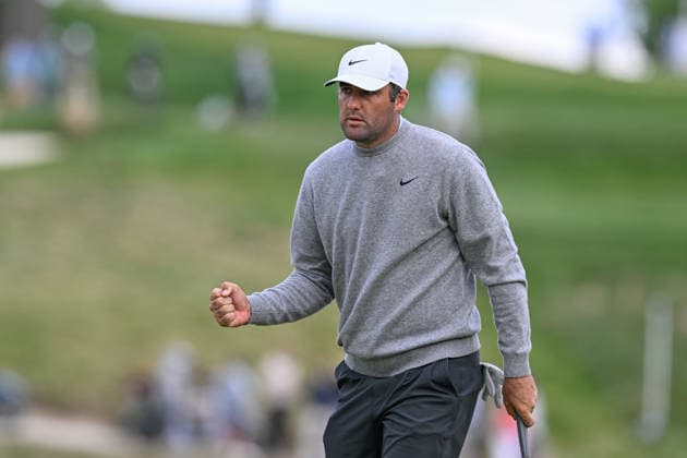 NEWTON SQUARE, PA - MAY 14: Scottie Scheffler of United States of America reacts during round one of the 2026 PGA, Golf Herren Championship on May 14th, 2026 at Aronimink Golf Club in Newtown Square, PA.(Photo by Terence Lewis Icon Sportswire) GOLF: MAY 14 PGA PGA Championship EDITORIAL USE ONLY Icon260514051