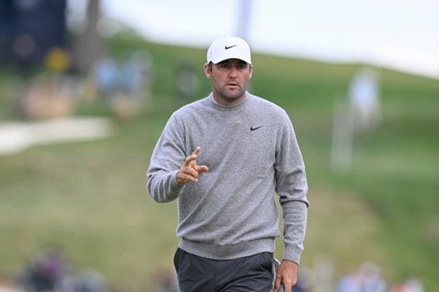 NEWTON SQUARE, PA - MAY 14: Scottie Scheffler of United States of America reacts during round one of the 2026 PGA, Golf Herren Championship on May 14th, 2026 at Aronimink Golf Club in Newtown Square, PA.(Photo by Terence Lewis Icon Sportswire) GOLF: MAY 14 PGA PGA Championship EDITORIAL USE ONLY Icon260514053