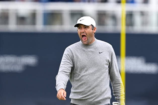 NEWTON SQUARE, PA - MAY 14: Scottie Scheffler of United States of America reacts during round one of the 2026 PGA, Golf Herren Championship on May 14th, 2026 at Aronimink Golf Club in Newtown Square, PA.(Photo by Terence Lewis Icon Sportswire) GOLF: MAY 14 PGA PGA Championship EDITORIAL USE ONLY Icon260514065