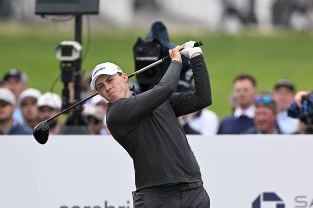 NEWTON SQUARE, PA - MAY 14: Matt Fitzpatrick of England hits the ball during round one of the 2026 PGA, Golf Herren Championship on May 14th, 2026 at Aronimink Golf Club in Newtown Square, PA.(Photo by Terence Lewis Icon Sportswire) GOLF: MAY 14 PGA PGA Championship EDITORIAL USE ONLY Icon260514105