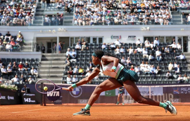 (260515) -- ROME, May 15, 2026 -- Coco Gauff of the United States hits a return druing the women s singles semi final match between Coco Gauff of the United States and Sorana Cirstea of Romania at the WTA, Tennis Damen Italian Open in Rome, Italy, May 14, 2026. ) (SP)ITALY-ROME-TENNIS-WTA-ITALIAN OPEN-WOMEN S SINGLES-COCO GAUFF VS SORANA CIRSTEA LixJing 
