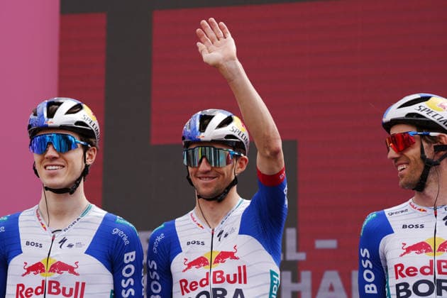 Australia™s Jai Hindley of Red Bull - Bora - Hansgrohe during Stage 7 of the Giro d™Italia from Formia to Blockhaus, Italy. Friday May 15, 2026.  Copyright: xMassimoxPaolonex xLaPressex