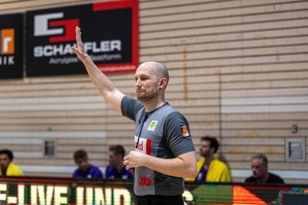 Nicolai Bohn Referee GER, Bozic Estriche Knights Kirchheim vs BG Goettingen, BARMER 2 Basketball Bundesliga, Playoffs Game 4, Season 2025 2026, 14 05 2026 GER, Bozic Estriche Knights Kirchheim vs BG Goettingen, BARMER 2 Basketball Bundesliga, Playoffs Game 4, Season 2025 2026, 14 05 2026 Goeppingen Copyright: xEibner-Pressefoto NinaxSanderx EP_NSR