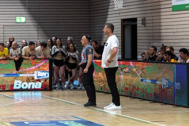 Edris Naim Referee , Igor Perovic Bozic Estriche Knights Kirchheim, Headcoach GER, Bozic Estriche Knights Kirchheim vs BG Goettingen, BARMER 2 Basketball Bundesliga, Playoffs Game 4, Season 2025 2026, 14 05 2026 GER, Bozic Estriche Knights Kirchheim vs BG Goettingen, BARMER 2 Basketball Bundesliga, Playoffs Game 4, Season 2025 2026, 14 05 2026 Goeppingen Copyright: xEibner-Pressefoto NinaxSanderx EP_NSR