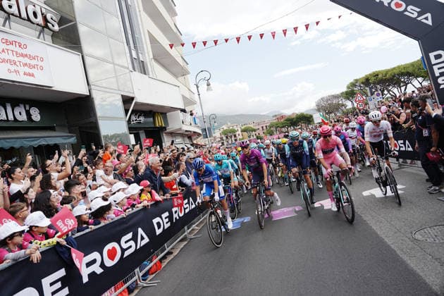 Start the race during Stage 7 of the Giro d™Italia, from Formia to Blockhaus, Italy, Friday, May 15, 2026.  Copyright: xGianMattiaxD™Alberto LaPressex