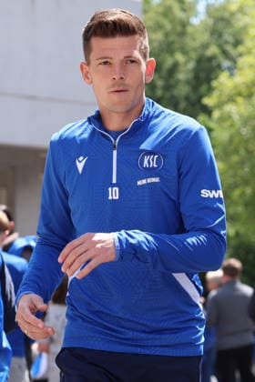 15 05 2026, xrekx, Soccer 2 Bundesliga, Karlsruher SC Training v l Marvin Wanitzek Karlsruher SC DFL DFB REGULATIONS PROHIBIT ANY USE OF PHOTOGRAPHS as IMAGE SEQUENCES and or QUASI VIDEO Karlsruhe