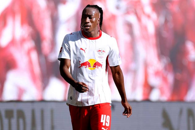 DIOMANDE Yan Team RB Leipzig Neues Heimtrikot DFL Bundesliga Saison 2025 - 2026 Spiel RB Leipzig - St.Pauli 2 : 1 am 09.05. 2026 in Leipzig DFL REGULATIONS PROHIBIT ANY USE OF PHOTOGRAPHS as IMAGE SEQUENCES and or QUASI-VIDEO *** DIOMANDE Yan Team RB Leipzig Neues Heimtrikot DFL Bundesliga Saison 2025 2026 Spiel RB Leipzig St Pauli 2 1 am 09 05 2026 in Leipzig DFL REGULATIONS PROHIBIT ANY USE OF PHOTOGRAPHS as IMAGE SEQUENCES and or QUASI VIDEO Copyright: xLacixPerenyix