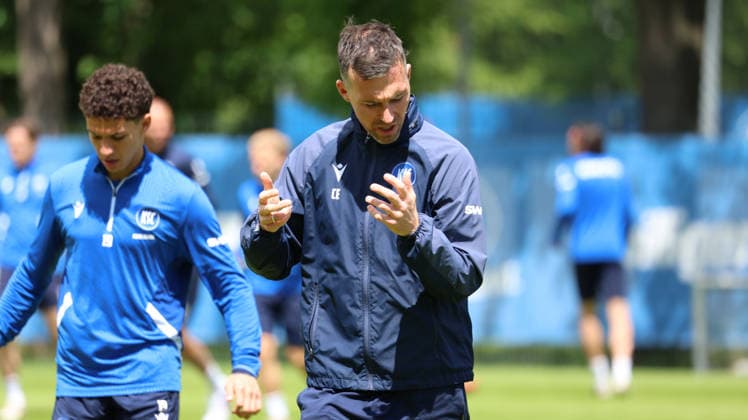 15 05 2026, xrekx, Soccer 2 Bundesliga, Karlsruher SC Training v l Christian Eichner Trainer Karlsruher SC DFL DFB REGULATIONS PROHIBIT ANY USE OF PHOTOGRAPHS as IMAGE SEQUENCES and or QUASI VIDEO Karlsruhe