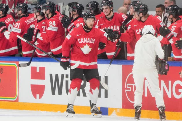 FRIBOURG, SWITZERLAND MAY 15 Dylan Holloway of Canada celebrates his goal during the 2026 IIHF Ice Hockey World Championship Switzerland game between Canada and Sweden at BCF Arena on May 15, 2026 in Fribourg, Fribourg Fribourg BCF Arena Fribourg Switzerland Copyright: xJustPictures.ch JarixPestelaccix jp-en-EuSpIm-JP6_JAR_Canada_Sweden_15May2026_00207
