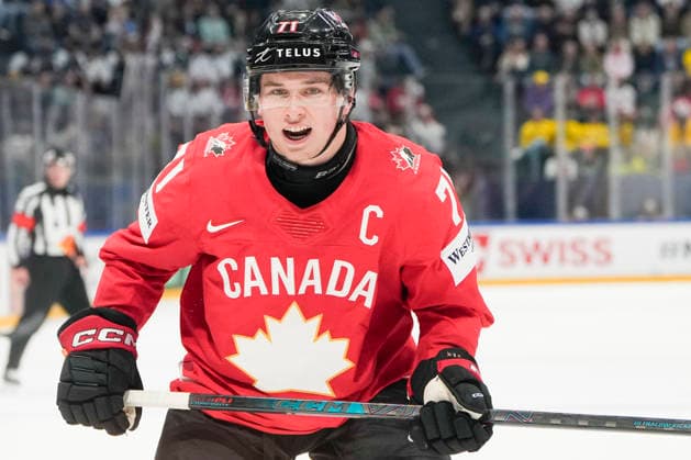 FRIBOURG, SWITZERLAND MAY 15 Macklin Celebrini of Canada in action during the 2026 IIHF Ice Hockey World Championship Switzerland game between Canada and Sweden at BCF Arena on May 15, 2026 in Fribourg, Fribourg Fribourg BCF Arena Fribourg Switzerland Copyright: xJustPictures.ch JarixPestelaccix jp-en-EuSpIm-JP6_JAR_Canada_Sweden_15May2026_00220