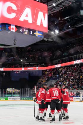 FRIBOURG, SWITZERLAND MAY 15 Dylan Cozens of Canada C celebrated for his goal during the 2026 IIHF Ice Hockey World Championship Switzerland game between Canada and Sweden at BCF Arena on May 15, 2026 in Fribourg, Fribourg Fribourg BCF Arena Fribourg Switzerland Copyright: xJustPictures.ch JarixPestelaccix jp-en-EuSpIm-JP6_JAR_Canada_Sweden_15May2026_00269
