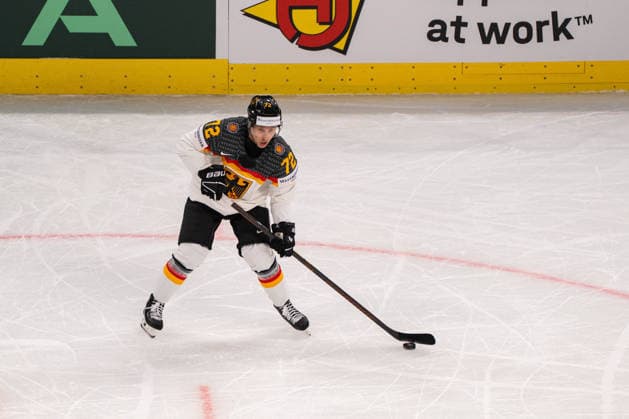 ZURICH, ZURICH - MAY 15: Dominik Kahun of Germany during the 2026 IIHF World Championship, WM, Weltmeisterschaft Group A match between Finland and Germany at Swiss Life Arena on May 15, 2026 in Zurich, Zurich, Switzerland. Copyright: xLivioxBaeriswylx xSPPx Sportspressphoto_SPR147093