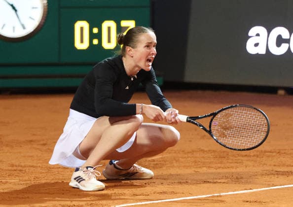 May 15, 2026, Rome, Lazio, Italy: ELINA SVITOLINA of Ukraine during the match against I. Swiatek of Poland in the semifinals of tennis tournament WTA, Tennis Damen 1000 Internazionali BNL Dâ€⠢Italia, Rome, Italy. Svitolina won 6:4, 2:6, 6:2. Tennis 2026, WTA Italian Open: Elina Svitolina 6:4, 2:6, 6:2 - ZUMAc278 20260515_zsp_c278_036 Copyright: xMarcinxCholewinskix