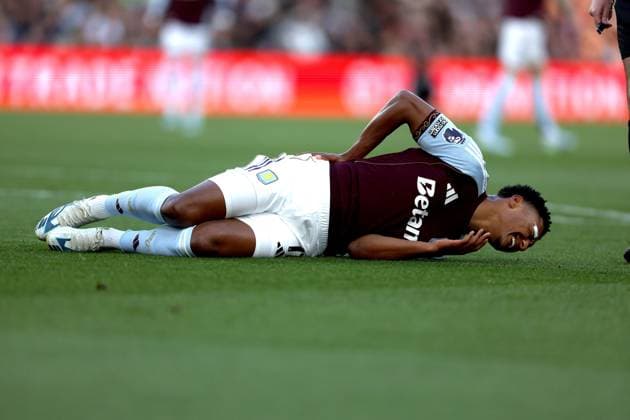 Ollie Watkins of Aston Villa goes down injured Aston Villa v Liverpool, Premier League, Football, Villa Park, Birmingham, UK - 15 May 2026Birmingham Villa Park United Kingdom EDITORIAL USE ONLY No use with unauthorised audio, video, data, fixture lists, club league logos or live services. Online in-match use limited to 120 images, no video emulation. No use in betting, games or single club league player publications.  Copyright: xKieranxMcManus Shutterstockx 16876814t
