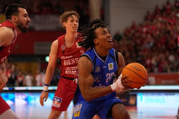 Giessen, Germany, May 15th 2026: JR Madlock ( 22 Crailsheim ) during the 2. Basketball- Bundesliga Pro A Playoff match between Giessen 46ers and Hakro Merlin?s Crailsheim at Sporthalle Giessen-OST. (Julia Kneissl SPP) Copyright: xJuliaxKneisslx xSPPx spp-en-JuKnSp-20260515_SPP_JuliaKneissl_27.jpeg
