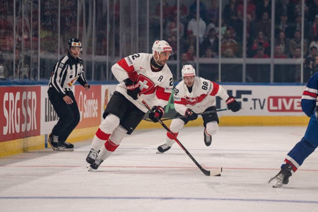 ZURICH, ZURICH - MAY 15: Nino Niederreiter of Switzerland during the 2026 IIHF World Championship, WM, Weltmeisterschaft Group A match between Switzerland and USA at Swiss Life Arena on May 15, 2026 in Zurich, Zurich, Switzerland. Copyright: xLivioxBaeriswylx xSPPx Sportspressphoto_SPR147233
