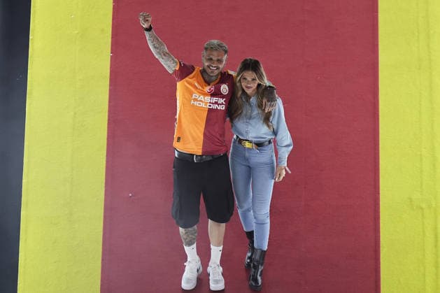 Galatasaray celebrates Turkish Super Lig title in Istanbul ISTANBUL, TURKIYE - MAY 15: Galatasaray player Mauro Icardi celebrates Turkish Super Lig title during a ceremony held at Rams Park Stadium in Istanbul, Turkiye on May 15, 2026. Arife Karakum Anadolu Istanbul Turkey. Editorial use only. Please get in touch for any other usage.  Copyright: x2026xAnadoluxArifexKarakumx