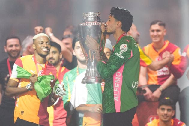 Galatasaray celebrates Turkish Super Lig title in Istanbul ISTANBUL, TURKIYE - MAY 15: Galatasaray team raises the Turkish Super Lig trophy during a ceremony held at Rams Park Stadium in Istanbul, Turkiye on May 15, 2026. Hakan Akgun Anadolu Istanbul Turkey. Editorial use only. Please get in touch for any other usage.  Copyright: x2026xAnadoluxHakanxAkgunx
