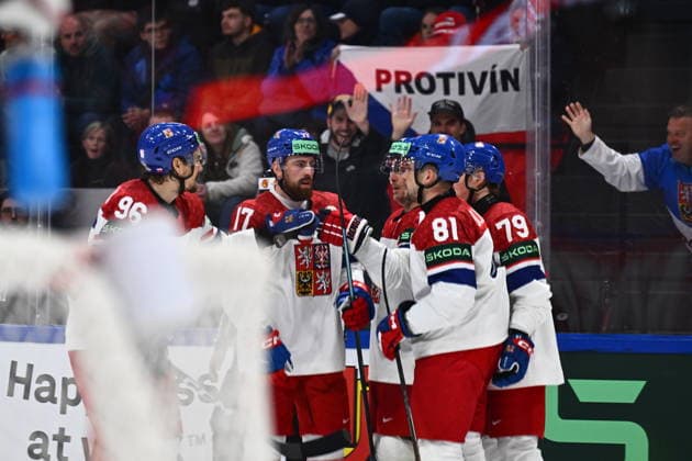 Czech players celebrate a goal during the IIHF World Championship, WM, Weltmeisterschaft Group B match Czech Republic vs Denmark on May 15, 2026, Fribourg, Switzerland. (CTKxPhoto RadekxPetrasek) CTKPhotoP2026051508949  CTKPhotoP2026051508949