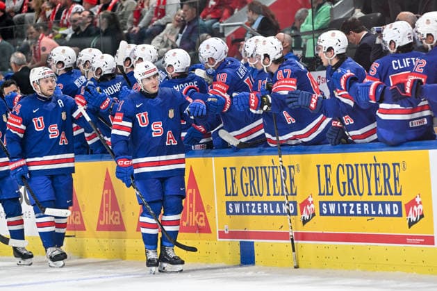 ZURICH, SWITZERLAND MAY 15 Alex Steeves of United States celebrates his goal during the 2026 IIHF Ice Hockey World Championship Switzerland game between USA and Switzerland at Swiss Life Arena on May 15, 2026 in Zurich, Zurich Zurich Swiss Life Arena Zurich Switzerland Copyright: xJustPictures.ch AndreaxBrancax jp-en-EuSpIm-JP7_ANB_US_Sui_15052026_0239