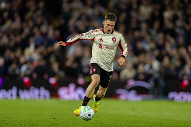 Football - FA Premier League - Aston Villa FC v Liverpool FC BIRMINGHAM, ENGLAND - Friday, May 15, 2026: Liverpool s Florian Wirtz during the FA Premier League match between Aston Villa FC and Liverpool FC at Villa Park. (Photo by David Rawcliffe Propaganda) BIRMINGHAM Villa Park WEST MIDLANDS ENGLAND  Copyright: xDavidxRawcliffex P2026-05-15-Aston Villa_Liverpool-111