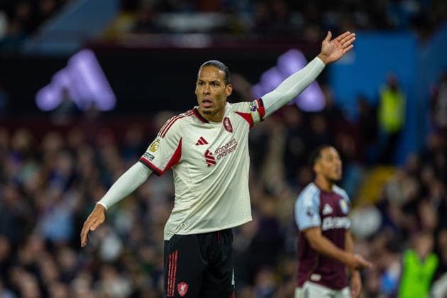 Football - FA Premier League - Aston Villa FC v Liverpool FC BIRMINGHAM, ENGLAND - Friday, May 15, 2026: Liverpool s captain Virgil van Dijk during the FA Premier League match between Aston Villa FC and Liverpool FC at Villa Park. (Photo by David Rawcliffe Propaganda) BIRMINGHAM Villa Park WEST MIDLANDS ENGLAND  Copyright: xDavidxRawcliffex P2026-05-15-Aston Villa_Liverpool-116