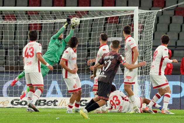Fußball, Italien, Serie B Playout, SSC Bari - FC Südtirol IPA84732534 - Michele Cerofolini of SSC Bari saved during Playout - SSC Bari vs FC Sudtirol, Italian soccer Serie B match in Bari, Italy, May 15 2026  Copyright: xEmmanuelexMastrodonato IPAxSportx xx 84732534