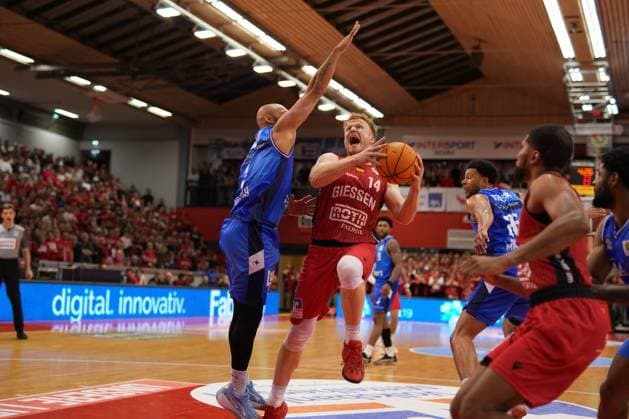 Luis Elias Figge ( 14 Giessen ) during the 2. Basketball- Bundesliga Pro A Playoff match between Giessen 46ers and Hakro Merlin?s Crailsheim at Sporthalle Giessen-OST. Copyright: xJuliaxKneisslx xSPPx Sportspressphoto_SPR147365