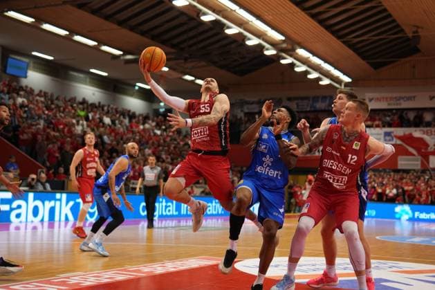 Simon Krajcovic ( 55 Giessen ) during the 2. Basketball- Bundesliga Pro A Playoff match between Giessen 46ers and Hakro Merlin?s Crailsheim at Sporthalle Giessen-OST. Copyright: xJuliaxKneisslx xSPPx Sportspressphoto_SPR147369