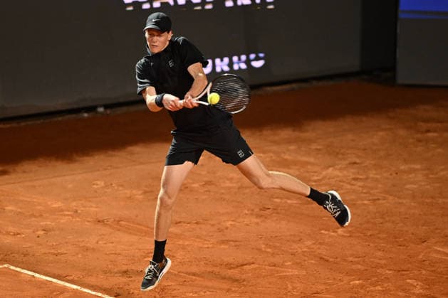 TENNIS - Internazionali di Tennis - Internazionali BNL d Italia Photo by IPA ABACAPRESS.COM84732533 - Jannik Sinner of Italy against Daniil Medvedev during the Internazionali BNL d Italia Day Eleven at Foro Italico on May 15, 2026 in Rome, Italy. Rome Italy  Copyright: xIPAxSport ABACAx