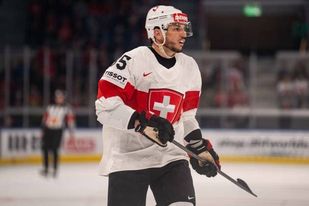 ZURICH, ZURICH - MAY 15: Sven Andrighetto of Switzerland during the 2026 IIHF World Championship, WM, Weltmeisterschaft Group A match between Switzerland and USA at Swiss Life Arena on May 15, 2026 in Zurich, Zurich, Switzerland. Copyright: xLivioxBaeriswylx xSPPx Sportspressphoto_SPR147427