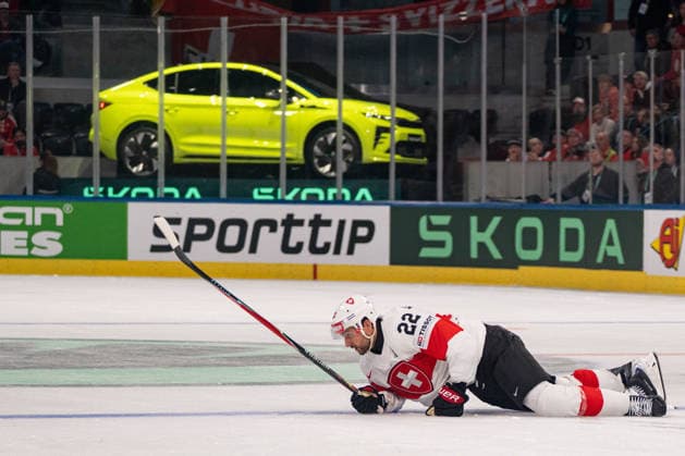 ZURICH, ZURICH - MAY 15: Nino Niederreiter of Switzerland during the 2026 IIHF World Championship, WM, Weltmeisterschaft Group A match between Switzerland and USA at Swiss Life Arena on May 15, 2026 in Zurich, Zurich, Switzerland. Copyright: xLivioxBaeriswylx xSPPx Sportspressphoto_SPR147431
