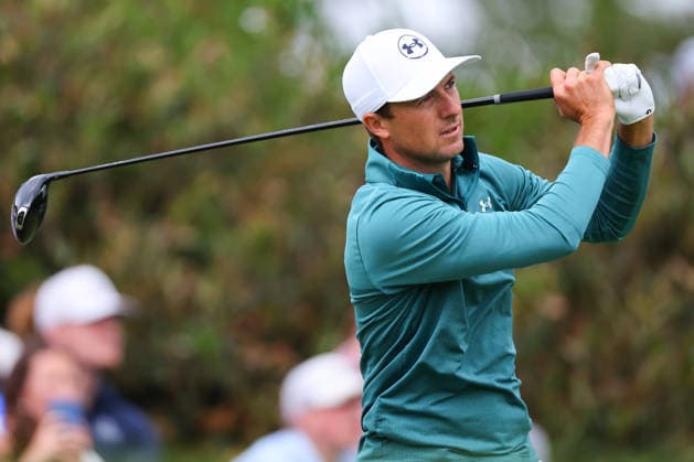 NEWTON SQUARE, PA - MAY 15: Jordan Spieth of the United States tees of at the first tee during Round 2 of the 2026 PGA, Golf Herren Championship on May 15, 2026 at Aronimink Golf Club in Newtown Square, Pennsylvania. (Photo by Rich Graessle Icon Sportswire) GOLF: MAY 15 PGA PGA Championship EDITORIAL USE ONLY Icon260515255972