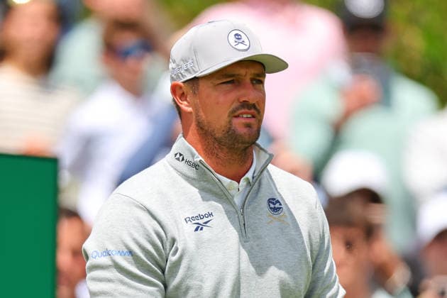 NEWTON SQUARE, PA - MAY 15: Bryson Dechambeau of the United States tees off at the tenth tee during Round 2 of the 2026 PGA, Golf Herren Championship on May 15, 2026 at Aronimink Golf Club in Newtown Square, Pennsylvania. (Photo by Rich Graessle Icon Sportswire) GOLF: MAY 15 PGA PGA Championship EDITORIAL USE ONLY Icon260515256382