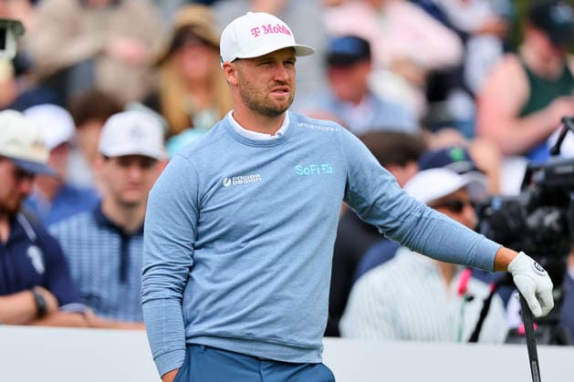 NEWTON SQUARE, PA - MAY 15: Wyndham Clark of the United States tees off at the first tee during Round 2 of the 2026 PGA, Golf Herren Championship on May 15, 2026 at Aronimink Golf Club in Newtown Square, Pennsylvania. (Photo by Rich Graessle Icon Sportswire) GOLF: MAY 15 PGA PGA Championship EDITORIAL USE ONLY Icon260515256982