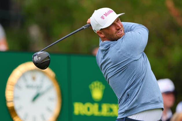 NEWTON SQUARE, PA - MAY 15: Wyndham Clark of the United States tees off at the first tee during Round 2 of the 2026 PGA, Golf Herren Championship on May 15, 2026 at Aronimink Golf Club in Newtown Square, Pennsylvania. (Photo by Rich Graessle Icon Sportswire) GOLF: MAY 15 PGA PGA Championship EDITORIAL USE ONLY Icon260515256992