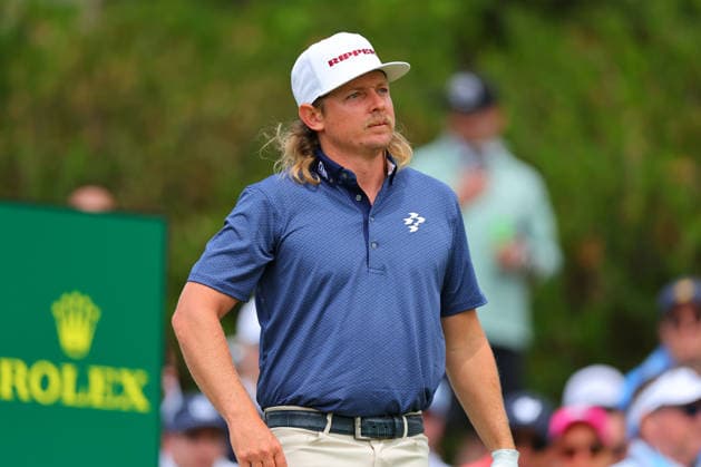 NEWTON SQUARE, PA - MAY 15: Cameron Smith of Australia tees off at the first tee during Round 2 of the 2026 PGA, Golf Herren Championship on May 15, 2026 at Aronimink Golf Club in Newtown Square, Pennsylvania. (Photo by Rich Graessle Icon Sportswire) GOLF: MAY 15 PGA PGA Championship EDITORIAL USE ONLY Icon260515257032