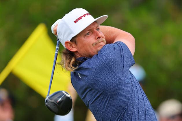NEWTON SQUARE, PA - MAY 15: Cameron Smith of Australia tees off at the first tee during Round 2 of the 2026 PGA, Golf Herren Championship on May 15, 2026 at Aronimink Golf Club in Newtown Square, Pennsylvania. (Photo by Rich Graessle Icon Sportswire) GOLF: MAY 15 PGA PGA Championship EDITORIAL USE ONLY Icon260515257062