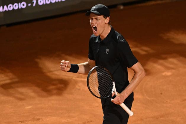 Internazionali BNL D Italia 2026 - Day Eleven Jannik Sinner of Italy competes against Daniil Medvedev during the Internazionali BNL d Italia Day Eleven at Foro Italico on May 15, 2026, in Rome, Italy. Rome Italy Italy  Copyright: xDomenicoxCippitellix originalFilename:cippitelli-itainter260515_npkOV.jpg
