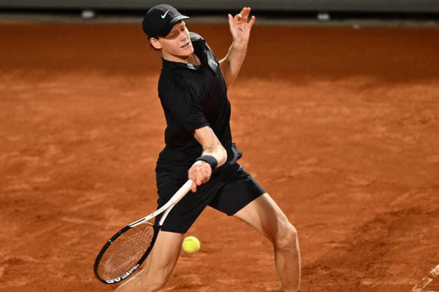 Internazionali BNL D Italia 2026 - Day Eleven Jannik Sinner of Italy competes against Daniil Medvedev during the Internazionali BNL d Italia Day Eleven at Foro Italico on May 15, 2026, in Rome, Italy. Rome Italy Italy  Copyright: xDomenicoxCippitellix originalFilename:cippitelli-itainter260515_np2Od.jpg