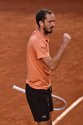 Internazionali BNL D Italia 2026 - Day Eleven Daniil Medvedev competes against Jannik Sinner of Italy during the Internazionali BNL d Italia Day Eleven at Foro Italico on May 15, 2026, in Rome, Italy. Rome Italy Italy  Copyright: xDomenicoxCippitellix originalFilename:cippitelli-itainter260515_npHAV.jpg