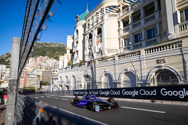 2026 FORMULA E MONACO ePRIX 94 WEHRLEIN Pascal (ger), Porsche Formula E Team, Porsche 99X Electric, action during the Monaco ePrix, 9th and 10th round of the 2025-26 ABB FIA Formula E World Championship, WM, Weltmeisterschaft on the Circuit de Monaco from Mai 16 to 17, 2026 in Monte-Carlo, Monaco - Monte-CarloMonaco  Copyright: xJULIENxDELFOSSEx