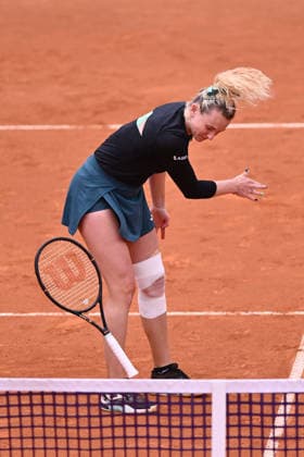 IPA84742845 - Kate?ina Siniakova of Czech Republic against Nicole Melichar-Martinez of USA and Cristina Bucsa of Spain during the Internazionali BNL d Italia Day Eleven at Foro Italico on May 15, 2026 in Rome, Italy.  Copyright: xDomenicoxCippitelli IPAxSportx xx 84742845