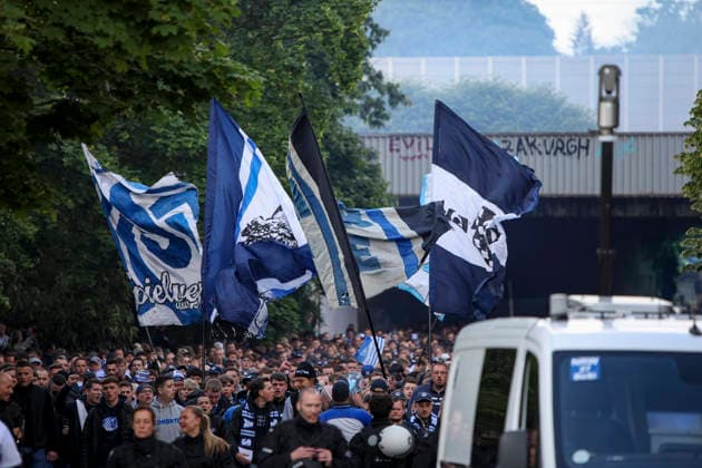 16 05 2026, GER, Football, Men, 3 Liga, Season 2025 2026, MSV Duisburg Viktoria Köln the fan march of MSV Duisburg before the match Duisburg schauinsland reisen Arena Nordrhein Westfalen Germany Copyright: xAdrianxSchlüterx