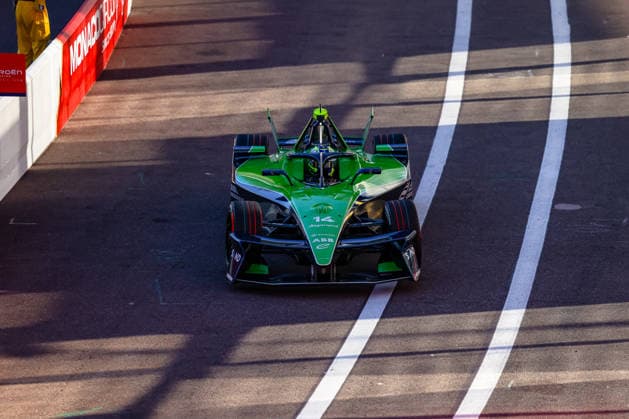 Joel Eriksson Envision Racing, 14 first free practice Free Practice 1, pit lane, ABB FIA Formula E World Championship, Monaco e Prix 2026, Monte Carlo, season 12 2025 26, lap 9, 16 05 2026, ABB FIA Formula E World Championship, Monaco e Prix 2026, Monte Carlo, season 12 2025 26, lap 9, 16 05 2026 Monte Carlo Copyright: xEibner-Pressefoto LauraxRoemerx EP_LRR