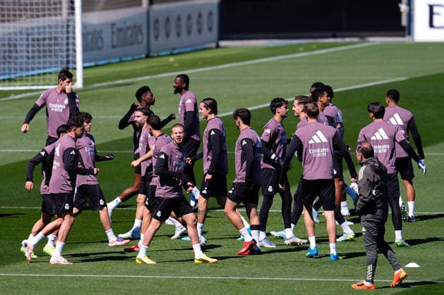 May 16, 2026, Valdebebas, Madrid, Spain: Franco Mastantuono during the training day of Real Madrid ahead the Spanish League, LaLiga EA Sports, football match against Sevilla FC at Ciudad Deportiva Real Madrid on May 16, 2026, in Valdebebas, Madrid, Spain. Real Madrid Training Session - Laliga Ea Sports - ZUMAa181 20260516_zaa_a181_056 Copyright: xDennisxAgyemanx