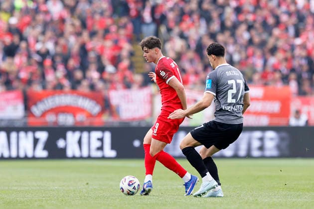 Football, 3rd division, SSV Ulm 1846 - Rot-Weiss Essen