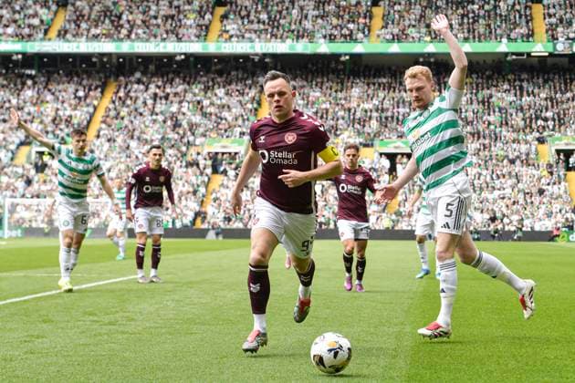 Celtic v Heart of Midlothian William Hill Premiership Liam Scales of Celtic and Lawrence Shankland of Heart of Midlothian during the William Hill Premiership match at Celtic Park, Glasgow 16 05 2026 UK Newspapers OUT Copyright: xJamiexJohnstonx FIL-23440-0058