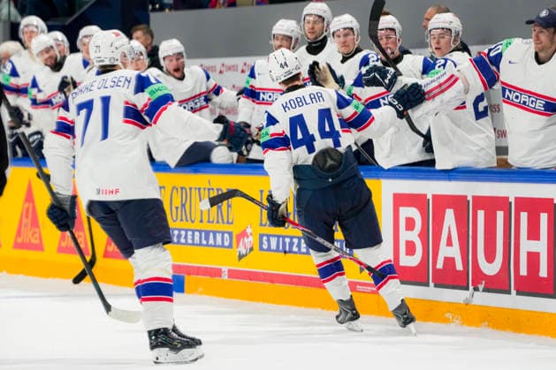 FRIBOURG, SWITZERLAND MAY 16 Tinus Luc Koblar of Norway R celebrates his goal during the 2026 IIHF Ice Hockey World Championship Switzerland game between Slovakia and Norway at BCF Arena on May 16, 2026 in Fribourg, Fribourg Fribourg BCF Arena Fribourg Switzerland Copyright: xJustPictures.ch JarixPestelaccix jp-en-EuSpIm-JP6_JAR_Slovakia_Norway_16May2026_00044